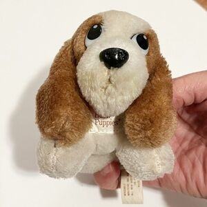 Vintage 1980’s Hound Dog Brown & white Hush Puppies Dog Stuffed Plush. Size 4"